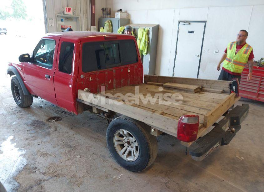 Photo 3 of 2004 Ford Ranger EDGE/TREMOR/XLT (VIN 1FTZR45E54PB61806)