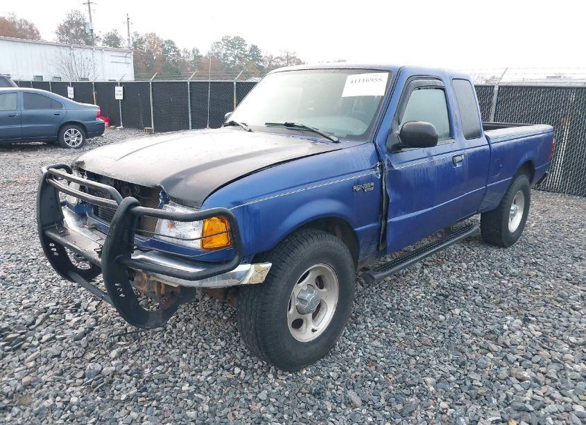 Photo 2 of 2004 Ford Ranger EDGE/TREMOR/XLT (VIN 1FTZR45E54TA09418)