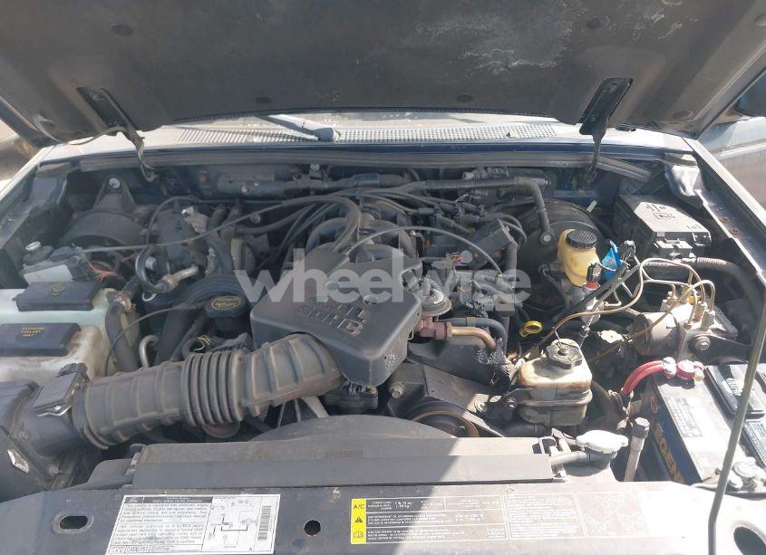 Photo 10 of 2002 Ford Ranger EDGE/XLT (VIN 1FTZR45E62PA70220)