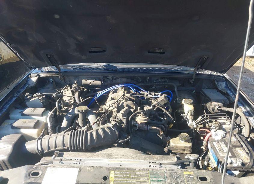 Photo 10 of 2004 Ford Ranger EDGE/TREMOR/XLT (VIN 1FTZR45E64PA46308)