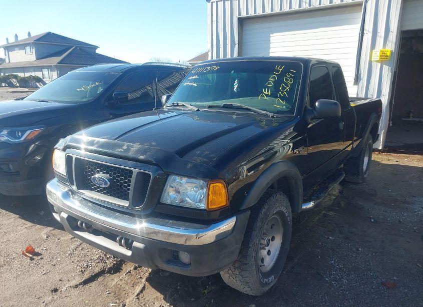 Photo 2 of 2004 Ford Ranger EDGE/TREMOR/XLT (VIN 1FTZR45E64PA46308)