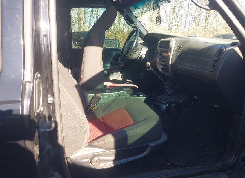 Photo 5 of 2004 Ford Ranger EDGE/TREMOR/XLT (VIN 1FTZR45E64PA46308)