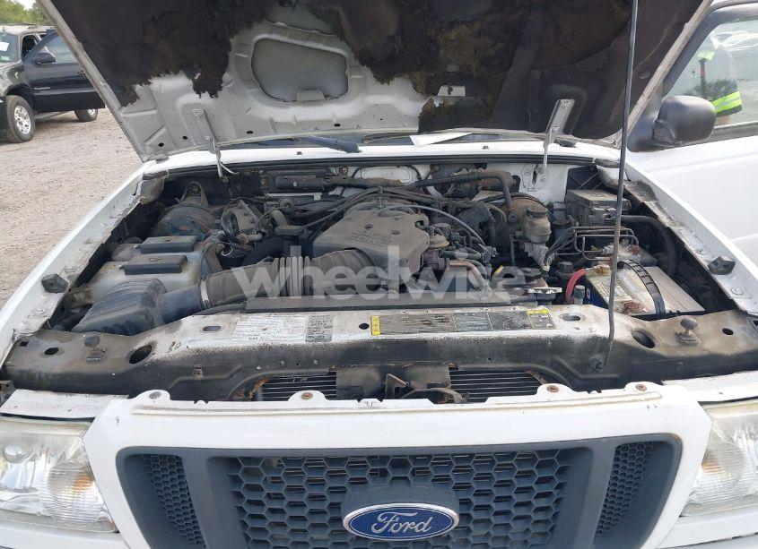 Photo 10 of 2004 Ford Ranger EDGE/TREMOR/XLT (VIN 1FTZR45E64PA52528)