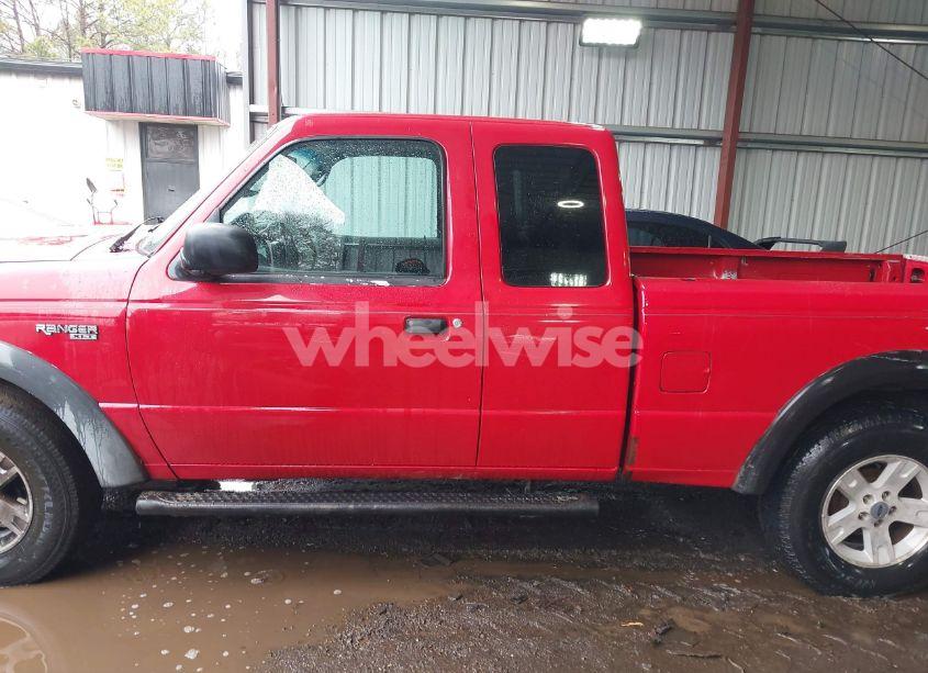 Photo 15 of 2004 Ford Ranger EDGE/TREMOR/XLT (VIN 1FTZR45E64TA00369)