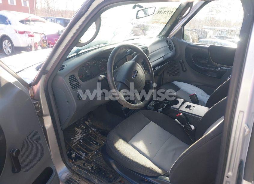 Photo 5 of 2005 Ford Ranger EDGE/FX4 LEVEL II/FX4 OFF-ROAD/XLT (VIN 1FTZR45E65PA79519)