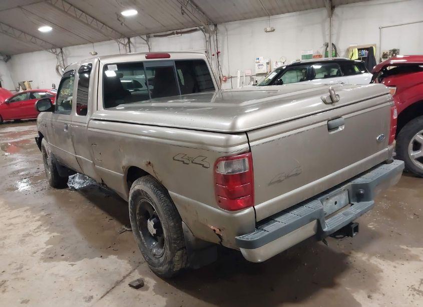 Photo 3 of 2004 Ford Ranger EDGE/TREMOR/XLT (VIN 1FTZR45E74PB47650)