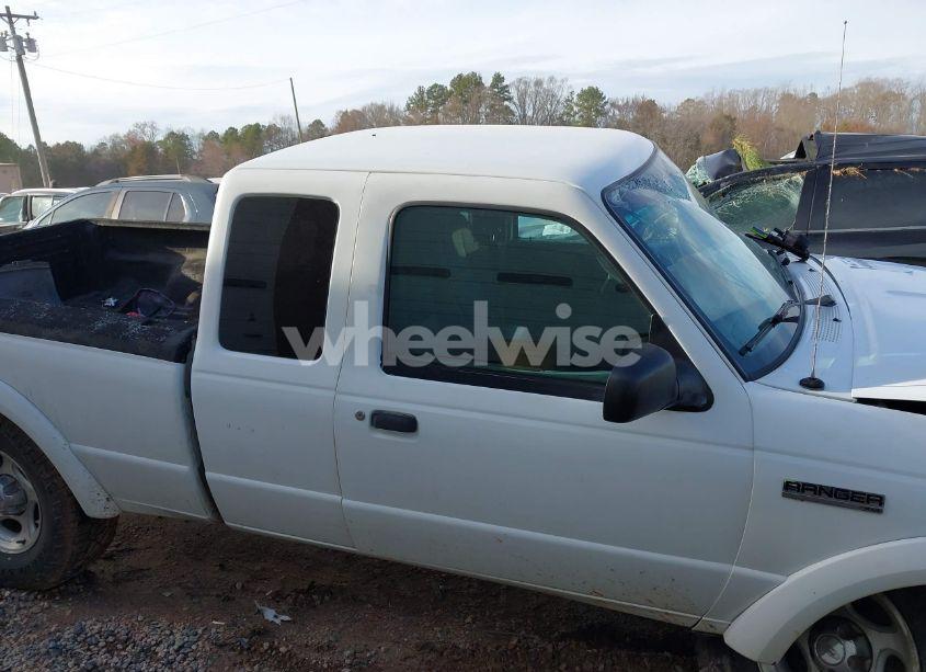 Photo 13 of 2004 Ford Ranger EDGE/TREMOR/XLT (VIN 1FTZR45E74TA06357)