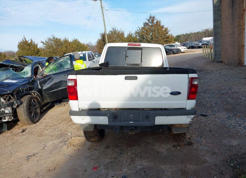 Photo 16 of 2004 Ford Ranger EDGE/TREMOR/XLT (VIN 1FTZR45E74TA06357)