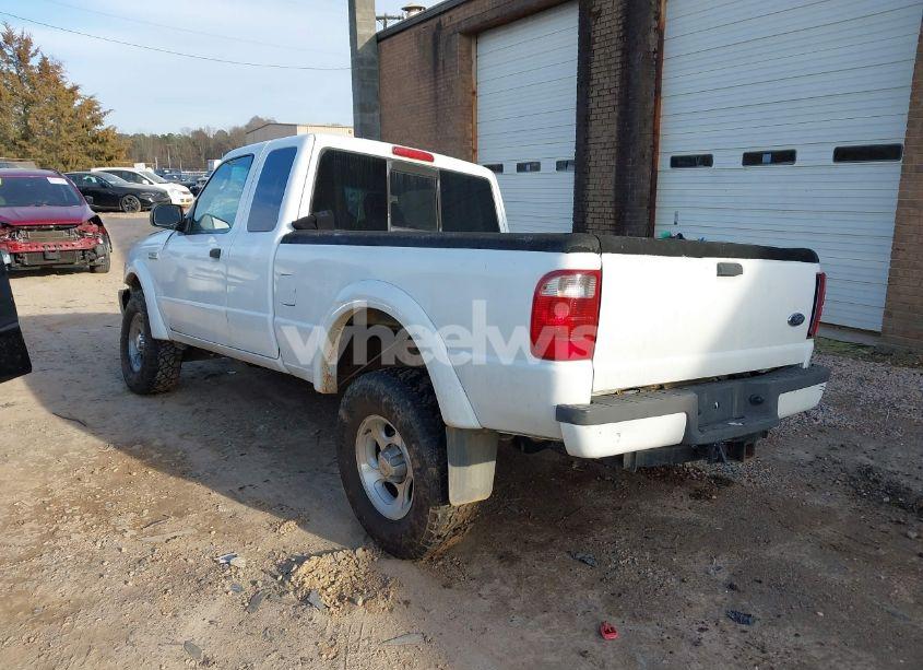 Photo 3 of 2004 Ford Ranger EDGE/TREMOR/XLT (VIN 1FTZR45E74TA06357)