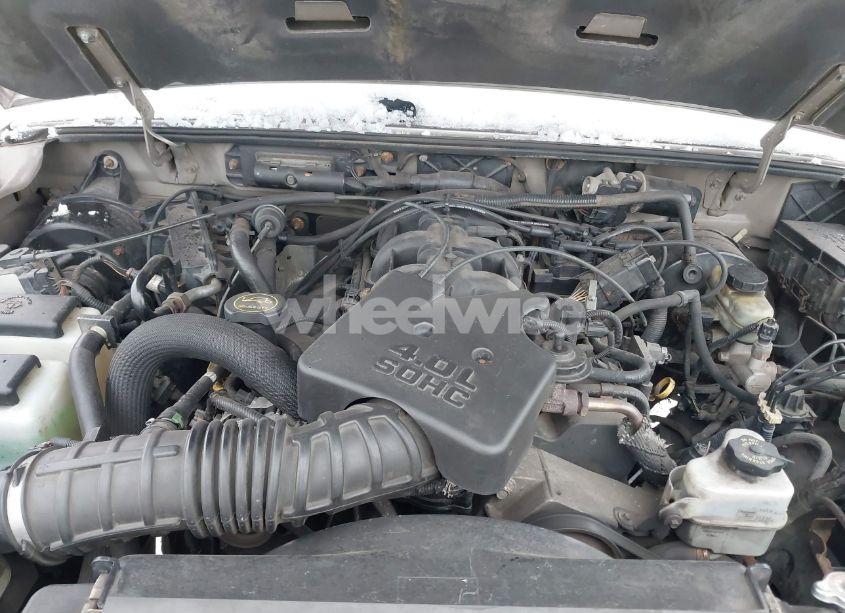 Photo 10 of 2004 Ford Ranger EDGE/TREMOR/XLT (VIN 1FTZR45E74TA08562)