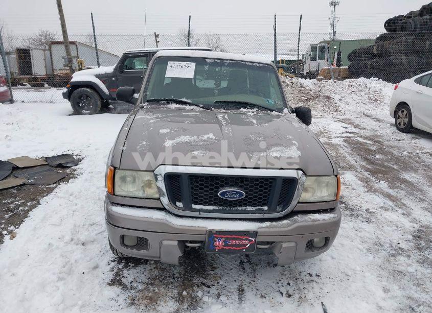 Photo 12 of 2004 Ford Ranger EDGE/TREMOR/XLT (VIN 1FTZR45E74TA08562)