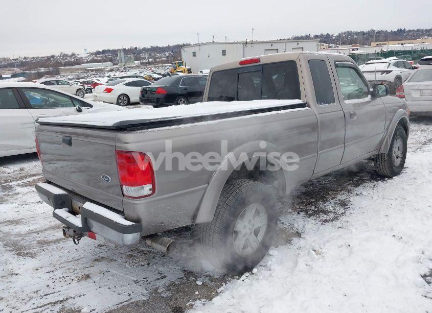 Photo 4 of 2004 Ford Ranger EDGE/TREMOR/XLT (VIN 1FTZR45E74TA08562)