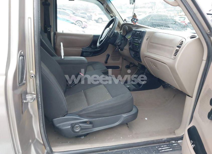 Photo 5 of 2004 Ford Ranger EDGE/TREMOR/XLT (VIN 1FTZR45E74TA08562)