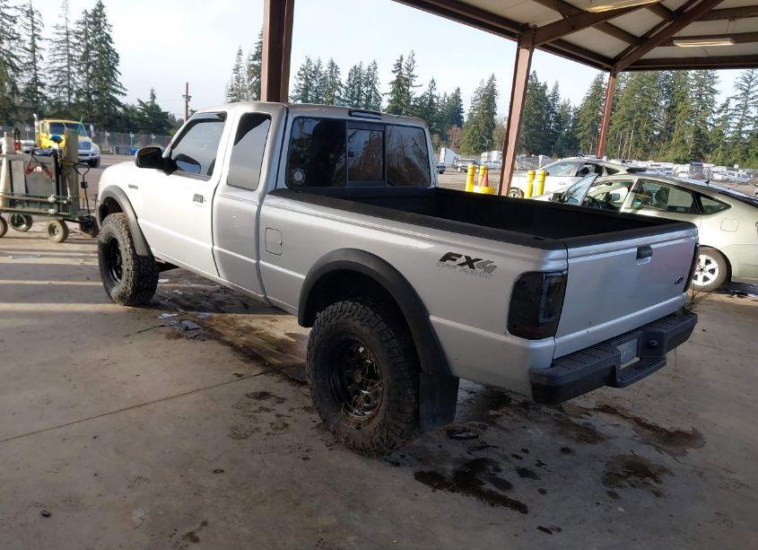 Photo 3 of 2005 Ford Ranger EDGE/FX4 LEVEL II/FX4 OFF-ROAD/XLT (VIN 1FTZR45E85PA72023)