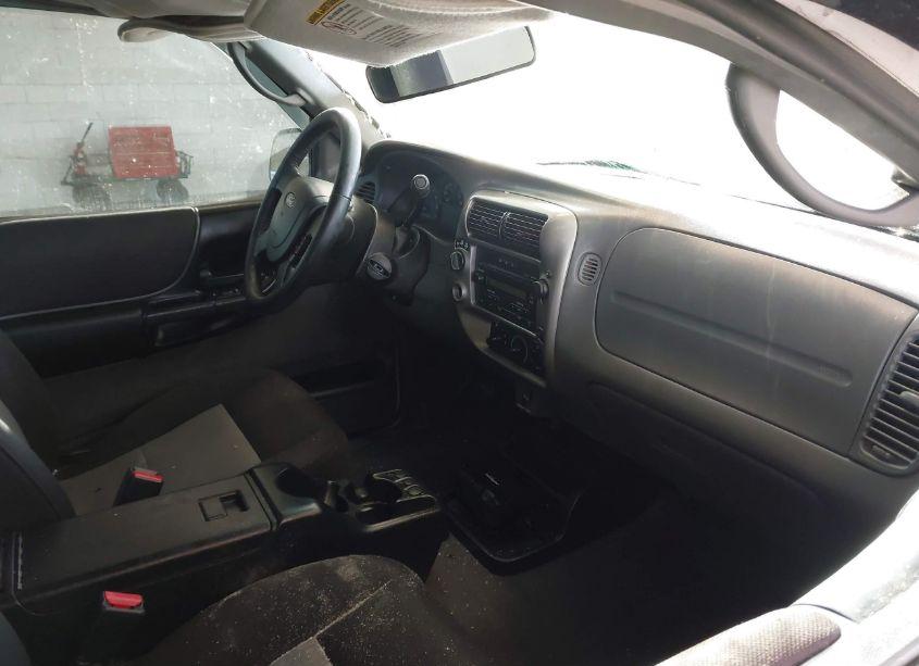 Photo 5 of 2005 Ford Ranger EDGE/FX4 LEVEL II/FX4 OFF-ROAD/XLT (VIN 1FTZR45E85PA72023)
