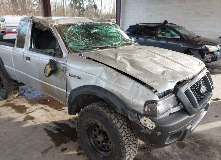 Photo 6 of 2005 Ford Ranger EDGE/FX4 LEVEL II/FX4 OFF-ROAD/XLT (VIN 1FTZR45E85PA72023)