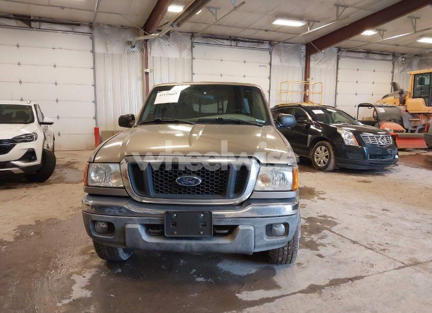 Photo 12 of 2004 Ford Ranger EDGE/TREMOR/XLT (VIN 1FTZR45E94PA10404)