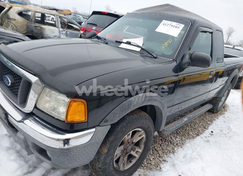 Photo 2 of 2005 Ford Ranger (VIN 1FTZR45E95PB08172)
