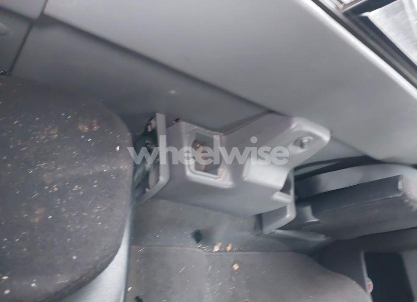 Photo 8 of 2005 Ford Ranger (VIN 1FTZR45E95PB08172)
