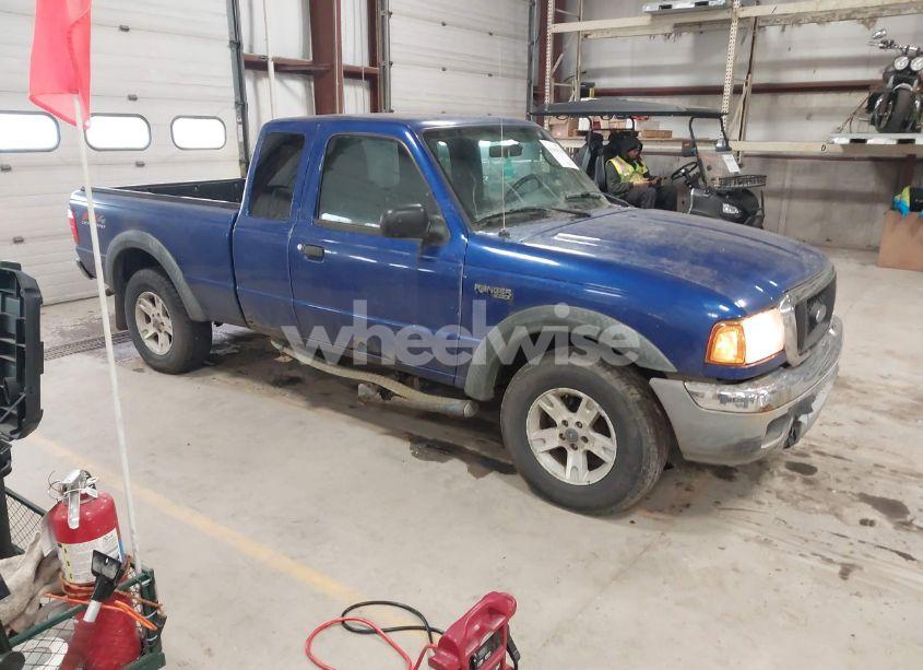 2004 Ford Ranger EDGE/TREMOR/XLT (VIN 1FTZR45EX4PB52616) main photo