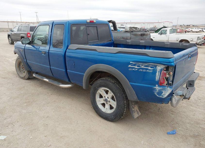 Photo 3 of 2002 Ford Ranger EDGE/XLT (VIN 1FTZR45U02PA13325)
