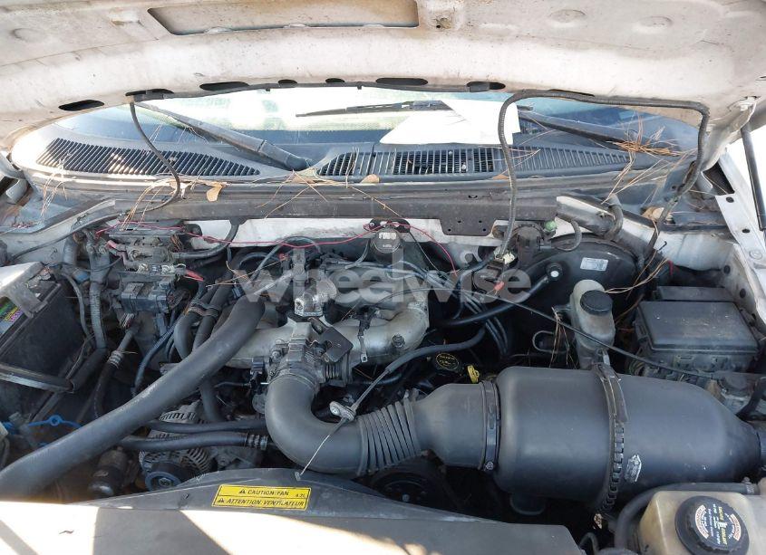 Photo 10 of 1998 Ford F-150 XL/XLT (VIN 1FTZX0724WKA18430)