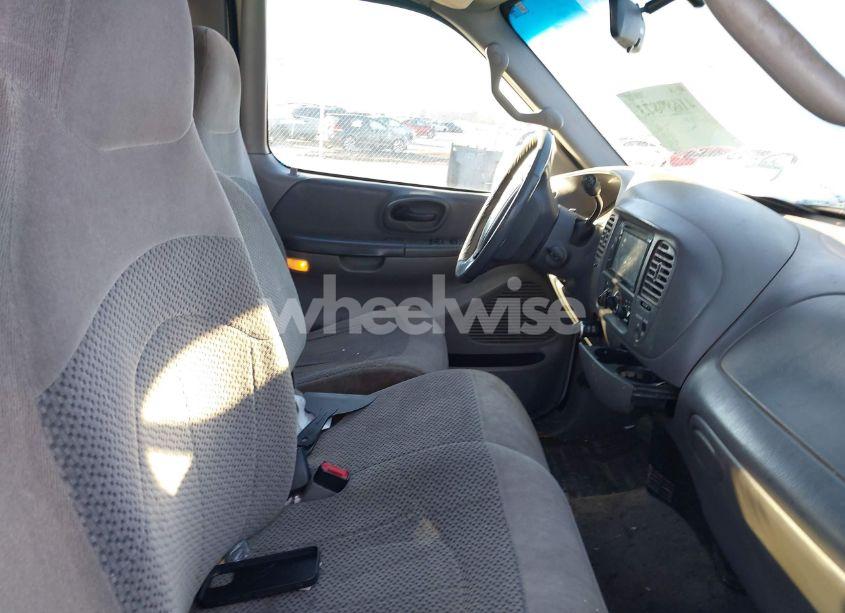 Photo 5 of 2001 Ford F-150 XL/XLT (VIN 1FTZX07251KE87731)