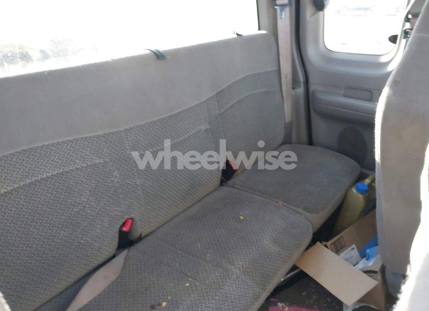 Photo 8 of 2001 Ford F-150 XL/XLT (VIN 1FTZX07251KE87731)