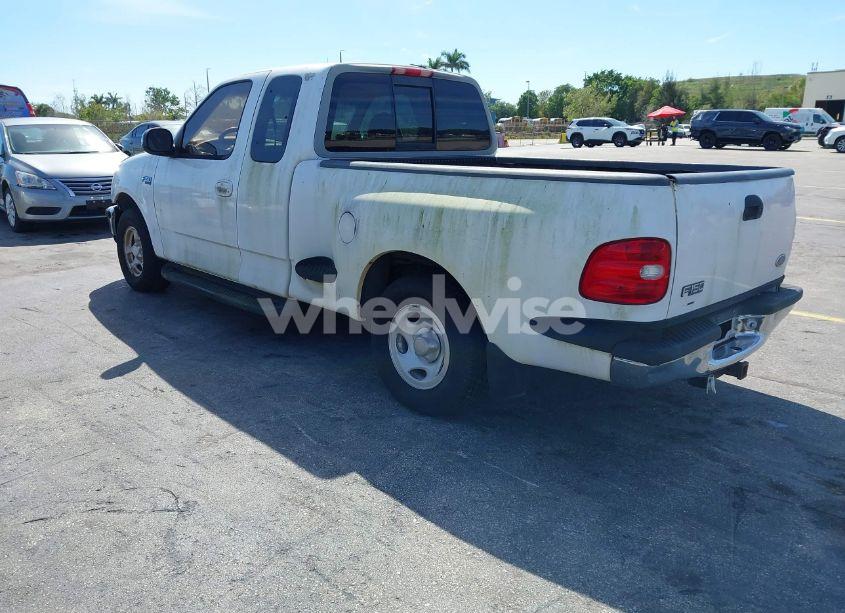 Photo 3 of 1998 Ford F-150 LARIAT/XL/XLT (VIN 1FTZX0760WKA46762)