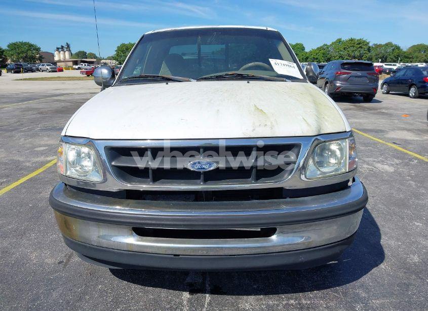 Photo 6 of 1998 Ford F-150 LARIAT/XL/XLT (VIN 1FTZX0760WKA46762)