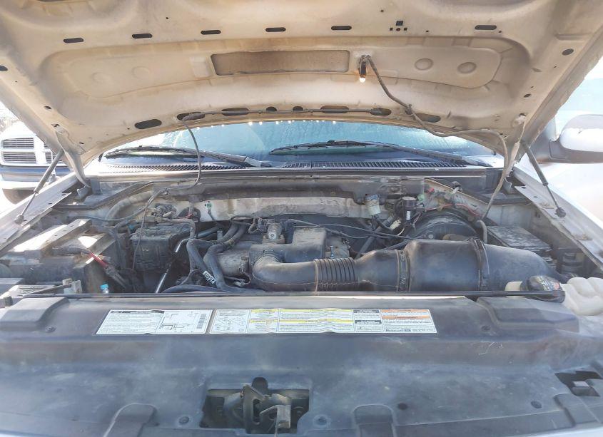 Photo 10 of 2000 Ford F-150 WORK SERIES/XL/XLT (VIN 1FTZX1721YKB12743)