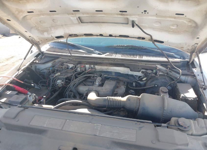 Photo 10 of 2000 Ford F-150 WORK SERIES/XL/XLT (VIN 1FTZX1722YKA60815)