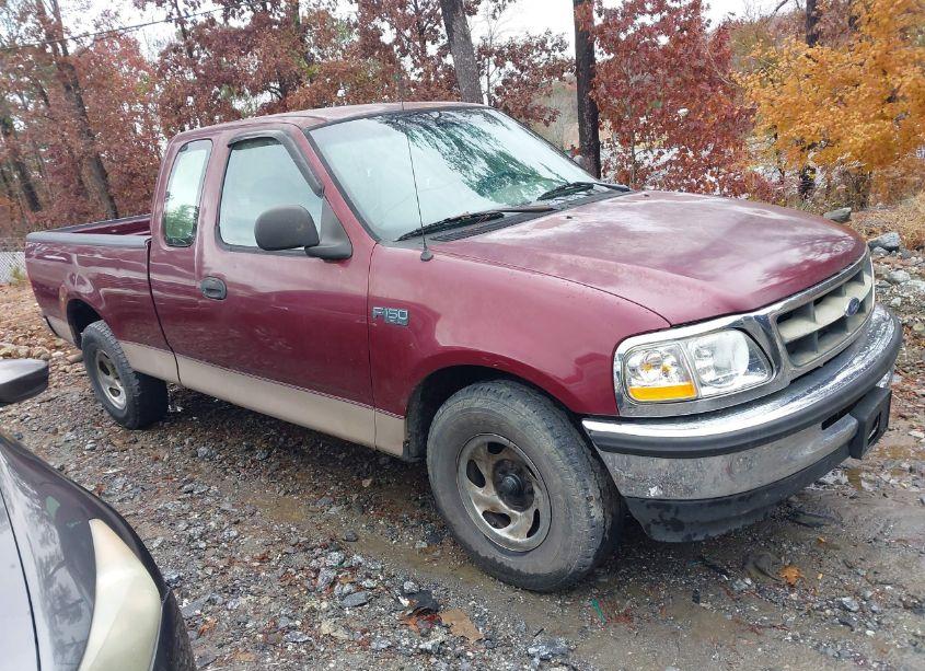 1998 Ford F-150 STANDARD/XL/XLT (VIN 1FTZX1723WNA45901) main photo