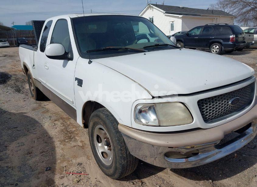 2001 Ford F-150 XL/XLT (VIN 1FTZX17241NB63934) main photo
