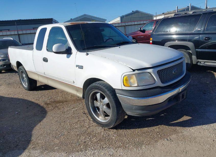 1999 Ford F-150 WORK SERIES/XL/XLT (VIN 1FTZX1725XKB75195) main photo