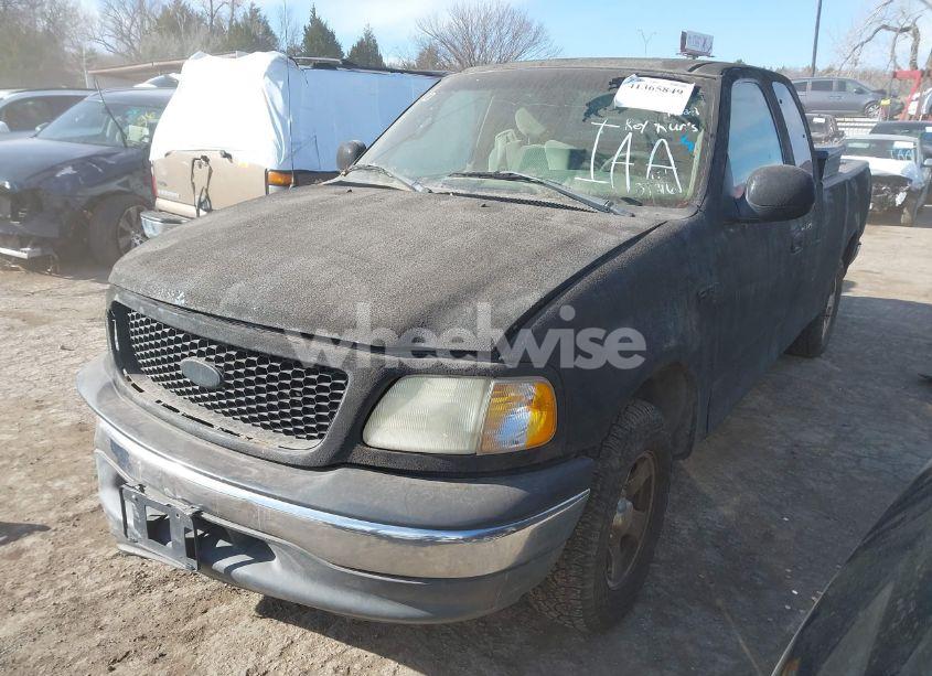Photo 2 of 2001 Ford F-150 XL/XLT (VIN 1FTZX17261KB87816)