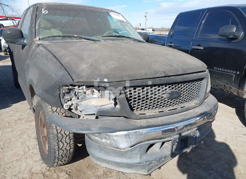 Photo 6 of 2001 Ford F-150 XL/XLT (VIN 1FTZX17261KB87816)