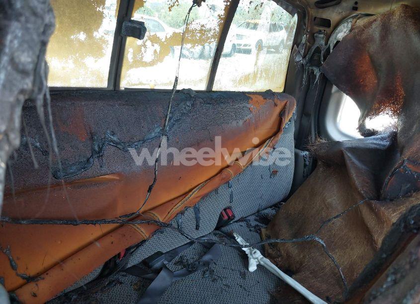 Photo 8 of 2001 Ford F-150 XL/XLT (VIN 1FTZX17261KF26378)