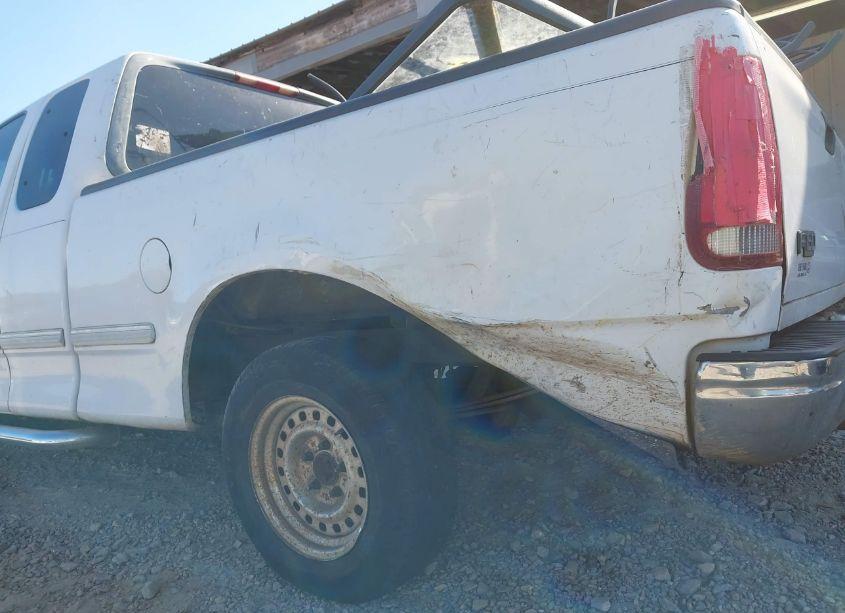 Photo 6 of 1998 Ford F-150 STANDARD/XL/XLT (VIN 1FTZX1726WNB76692)