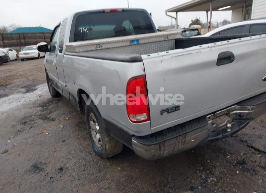 Photo 3 of 2001 Ford F-150 XL/XLT (VIN 1FTZX17271NA54402)