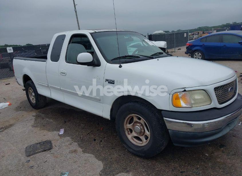 2001 Ford F-150 XL/XLT (VIN 1FTZX17281NB02781) main photo
