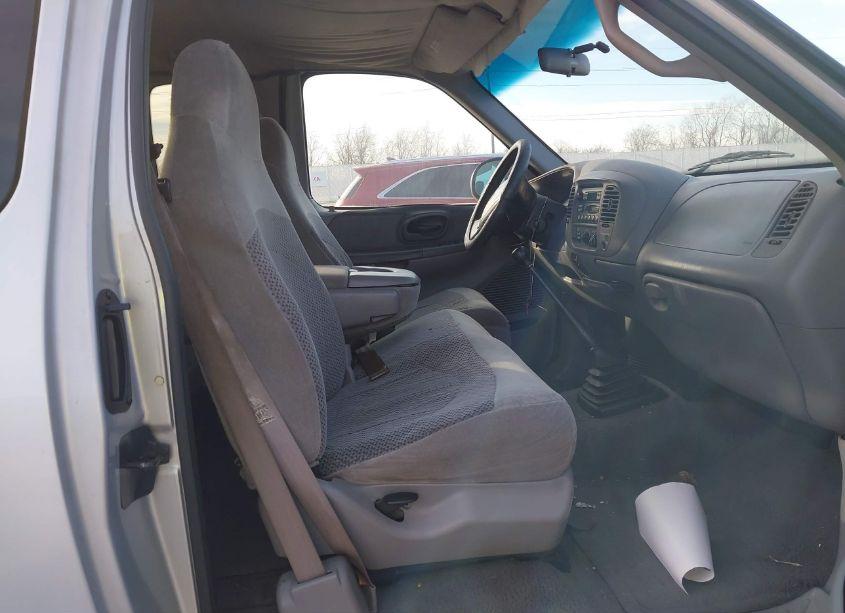 Photo 5 of 1999 Ford F-150 WORK SERIES/XL/XLT (VIN 1FTZX1728XKB38934)