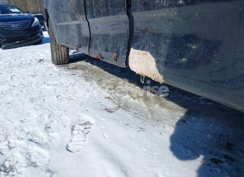 Photo 15 of 2000 Ford F-150 WORK SERIES/XL/XLT (VIN 1FTZX1729YNB02945)