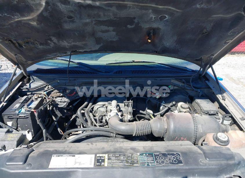 Photo 10 of 2001 Ford F-150 XL/XLT (VIN 1FTZX172X1NB74257)