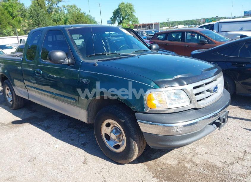 2000 Ford F-150 WORK SERIES/XL/XLT (VIN 1FTZX172XYNA66201) main photo