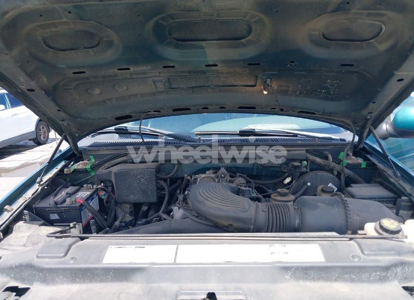 Photo 10 of 1998 Ford F-150 LARIAT/STANDARD/XL/XLT (VIN 1FTZX1760WKA90900)