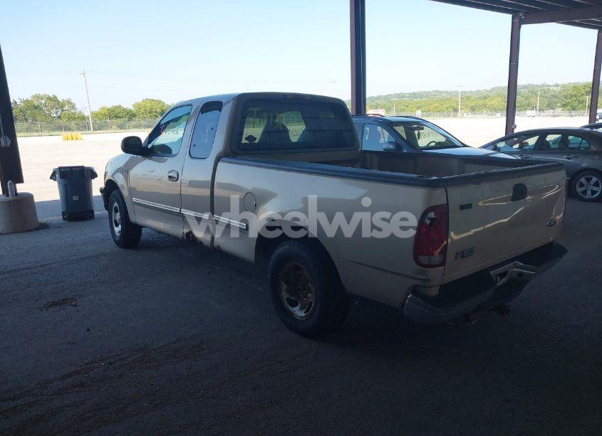 Photo 3 of 1998 Ford F-150 LARIAT/STANDARD/XL/XLT (VIN 1FTZX1761WKB18557)