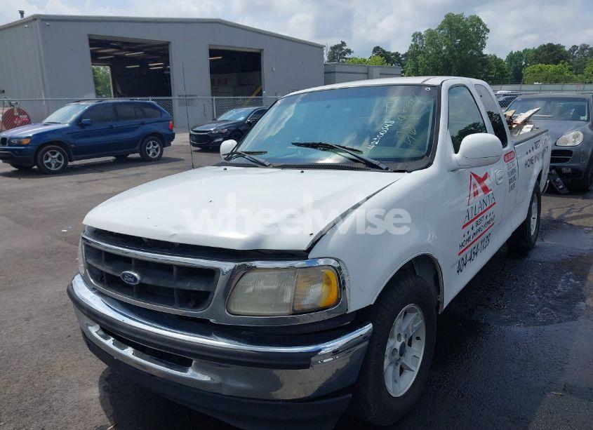 Photo 2 of 1998 Ford F-150 LARIAT/STANDARD/XL/XLT (VIN 1FTZX1762WNA68542)