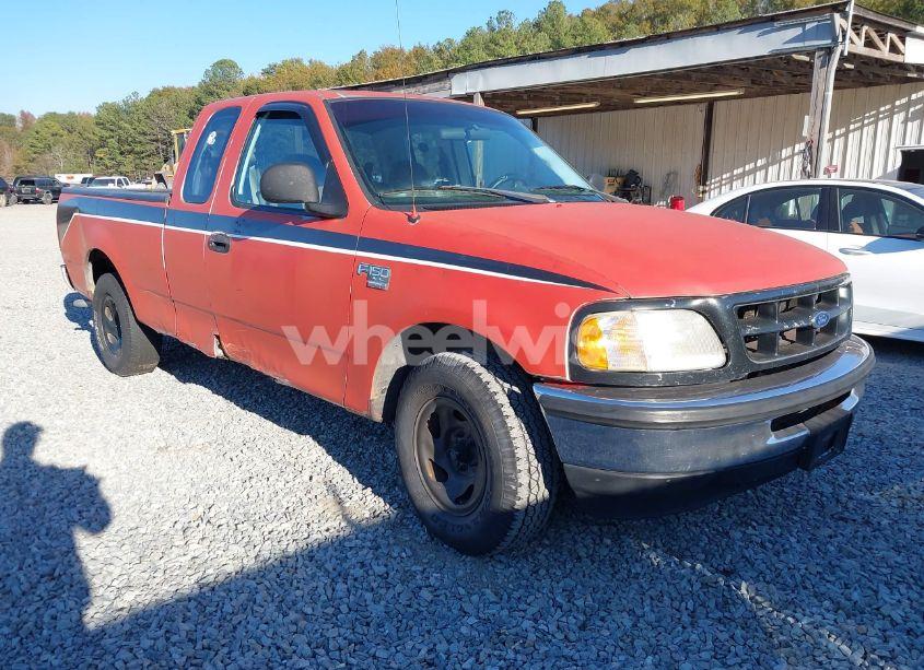 1998 Ford F-150 LARIAT/STANDARD/XL/XLT (VIN 1FTZX1762WNA96664) main photo
