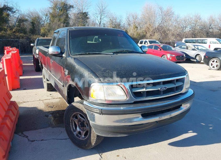 1998 Ford F-150 LARIAT/STANDARD/XL/XLT (VIN 1FTZX1763WKB13439) main photo